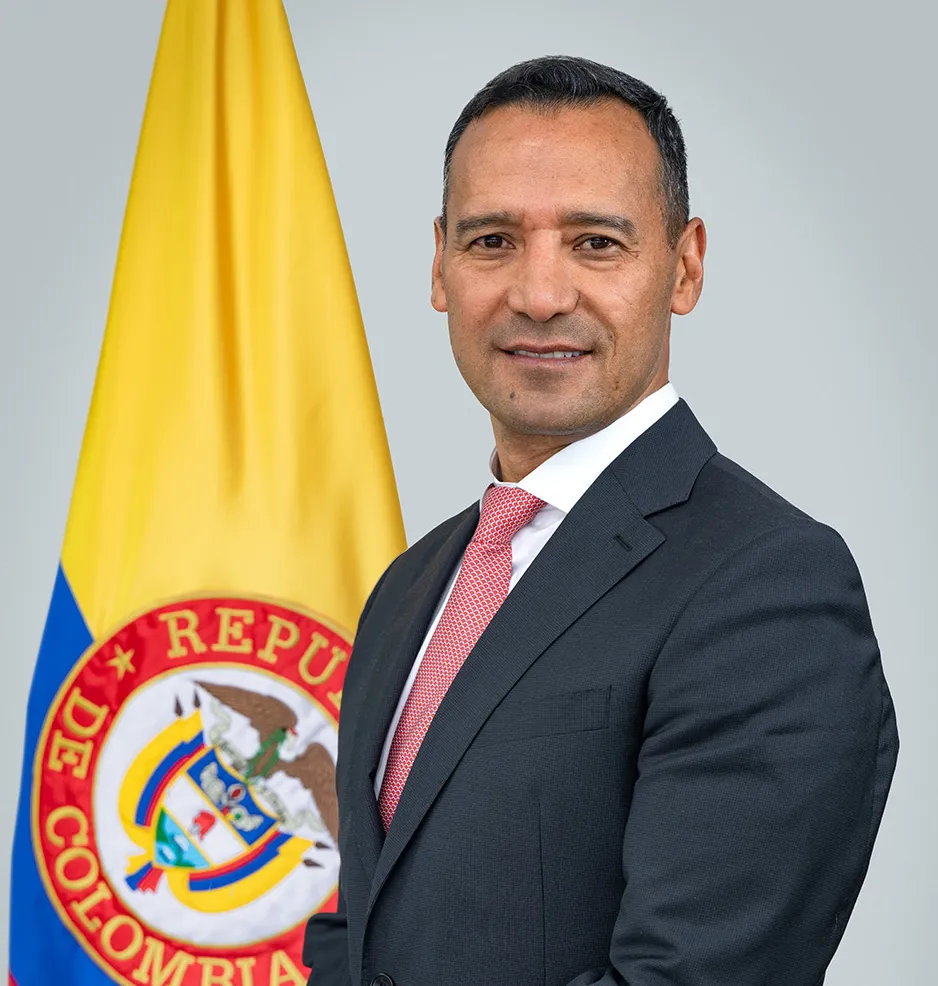 Ministro-e1742484633429